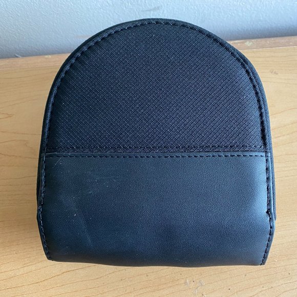 Bose SoundLink On-Ear Bluetooth Headphones - Triple Black - Picture 9 of 9